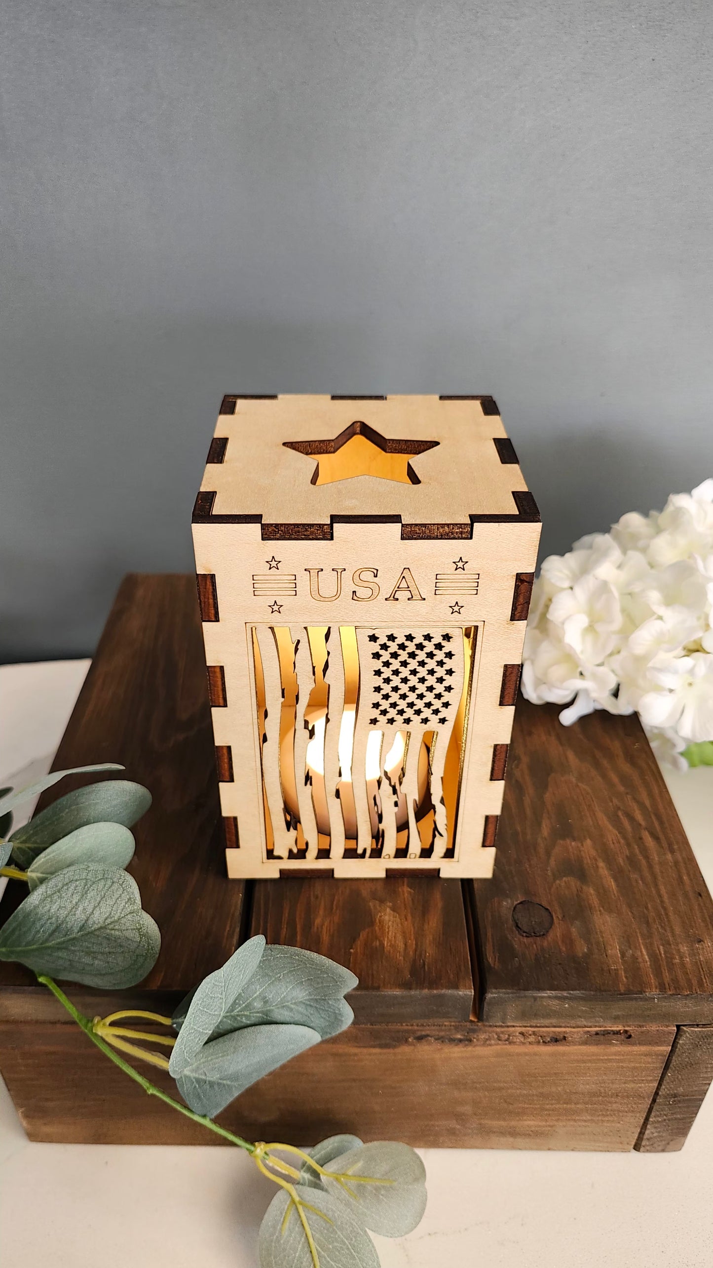 Laser-Cut Flag Lantern – Patriotic Wooden Décor