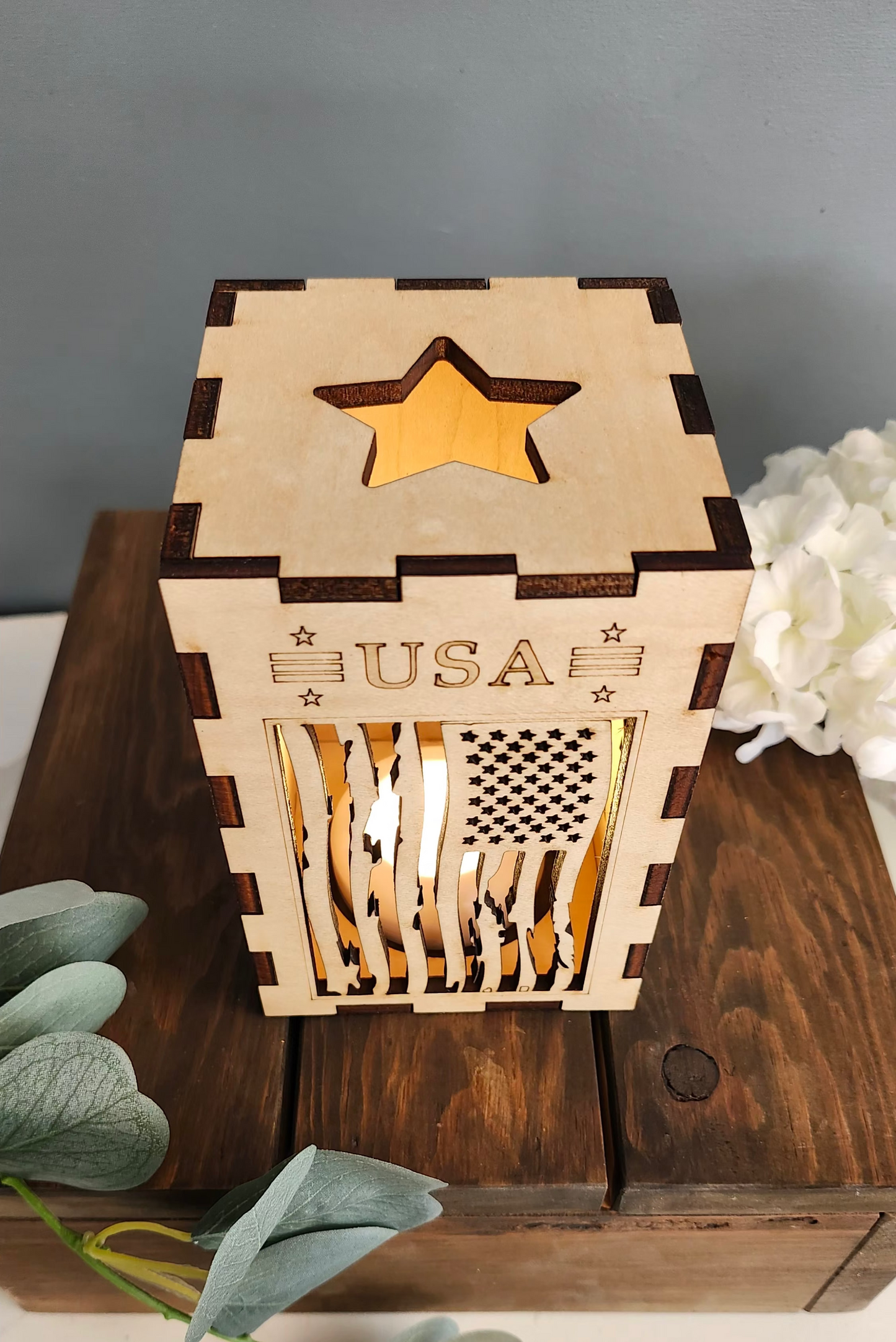 Laser-Cut Flag Lantern – Patriotic Wooden Décor